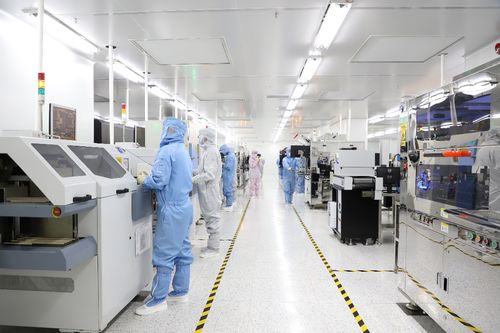 真3D结构光人脸锁成行业潮品 奥比中光携锁企霸屏建博会